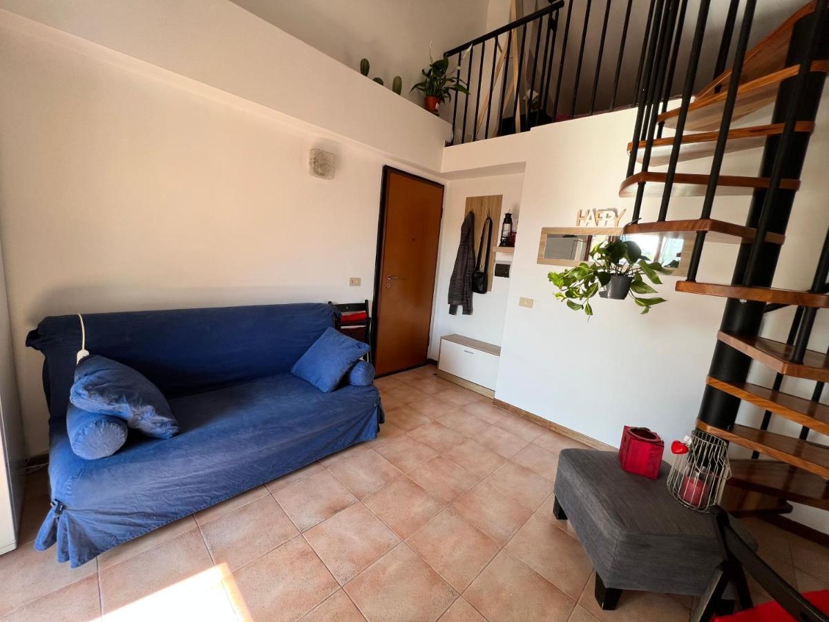 Ferienwohnung Mansardina A Pochi Passi Da Roma Morlupo Exterior foto